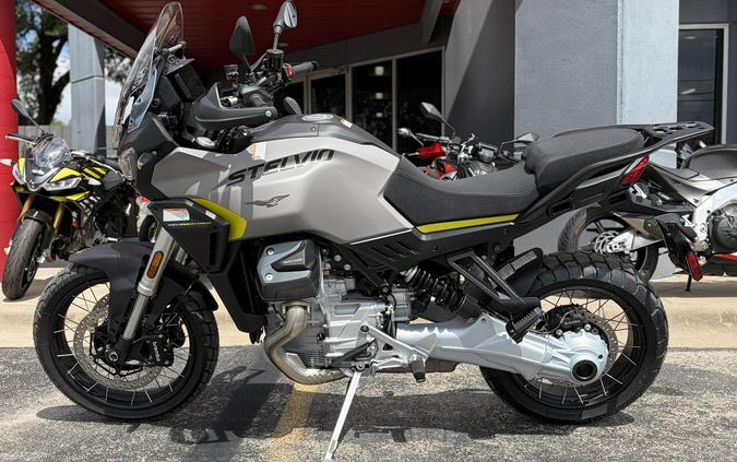 2027 Moto Guzzi Stelvio