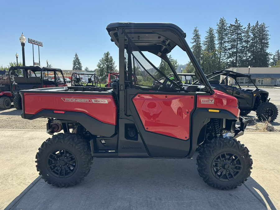 2026 Honda Pioneer 1000 Deluxe