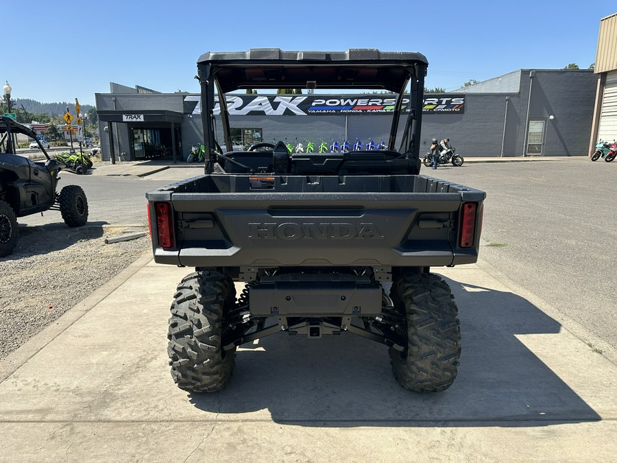 2026 Honda Pioneer 1000 Deluxe