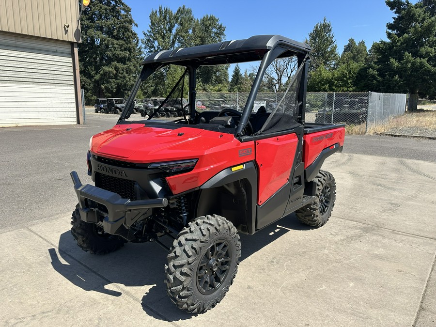 2026 Honda Pioneer 1000 Deluxe