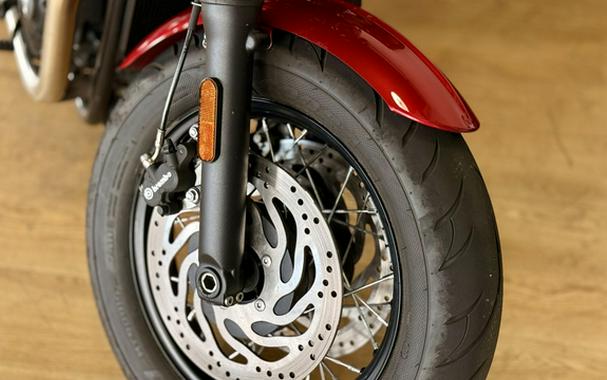 2022 Triumph Bonneville Bobber Gold Line