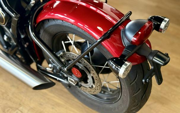 2022 Triumph Bonneville Bobber Gold Line