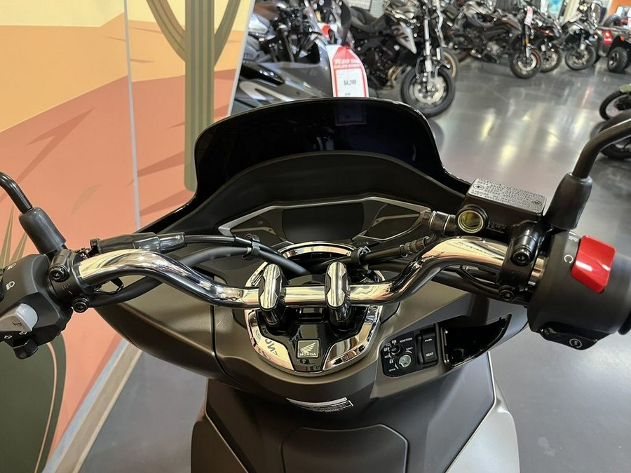 2023 Honda® PCX
