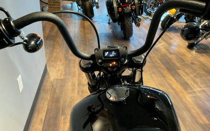 Harley-Davidson® Street Bob® 114 2024 FXBBS S18-24 VIVID BLACK