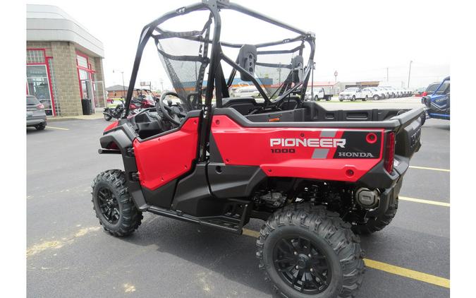 2024 Honda Pioneer 1000 Deluxe