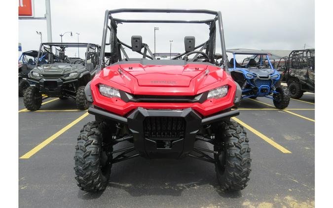 2024 Honda Pioneer 1000 Deluxe