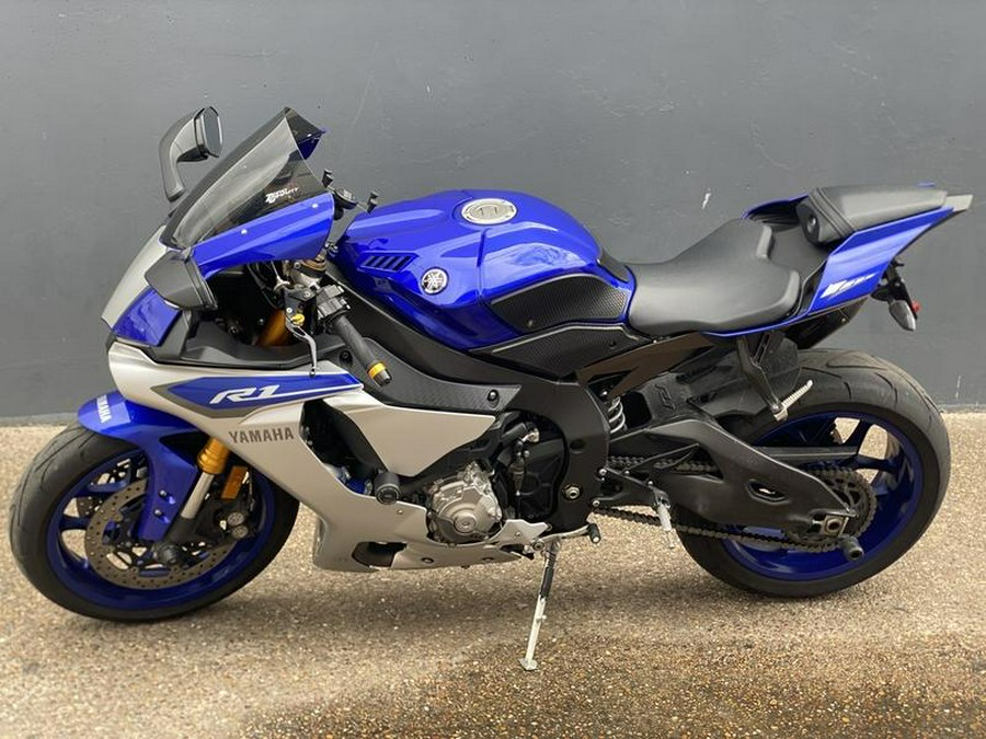 2015 Yamaha YZF-R1