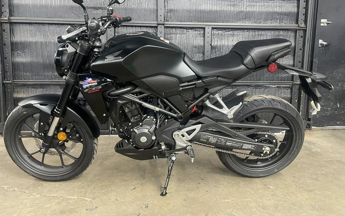 2025 Honda CB300R ABS