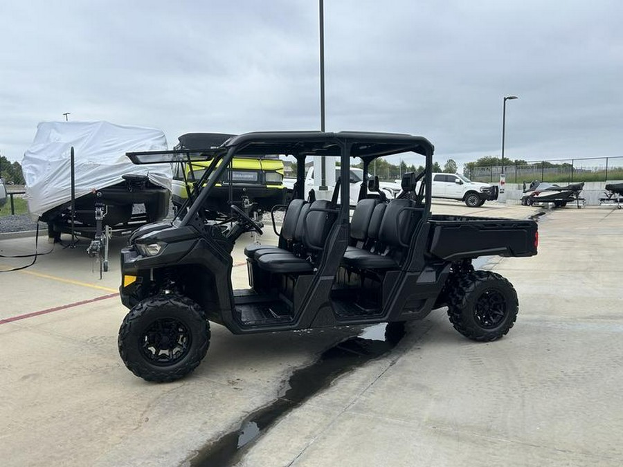 2024 Can-Am® Defender MAX HD9