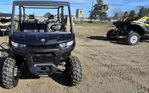 2024 Can-Am® Defender MAX DPS HD9 Timeless Black