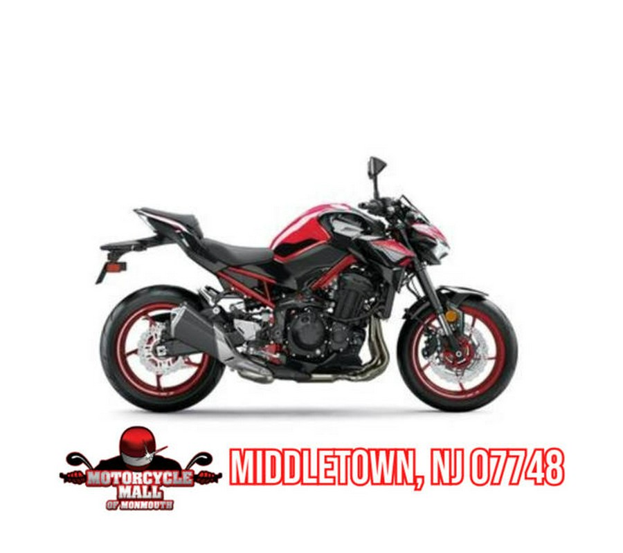 2024 Kawasaki Z900 ABS Candy Persimmon Red/Ebony