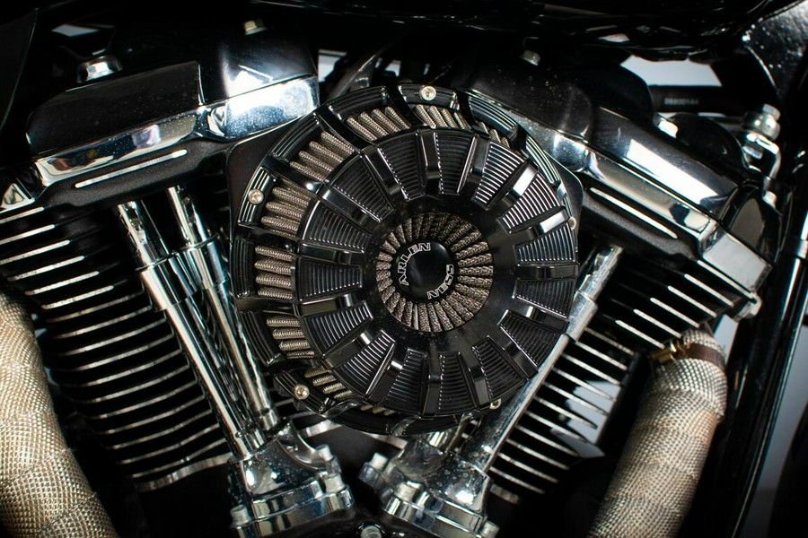 2020 Harley-Davidson Street Glide Special