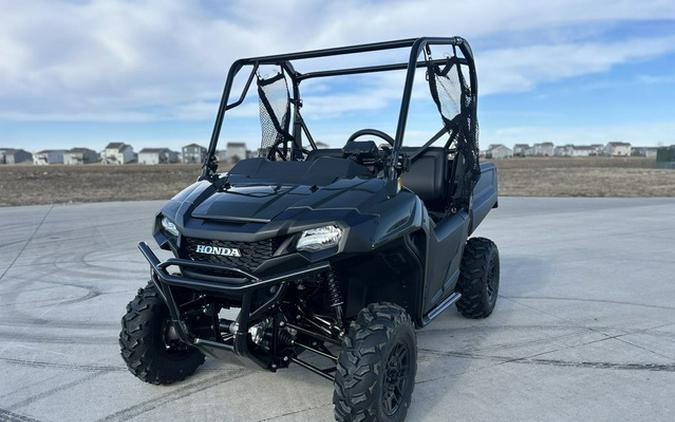 2026 Honda Pioneer 700 Deluxe