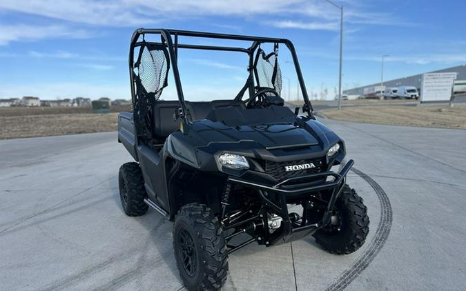 2026 Honda Pioneer 700 Deluxe