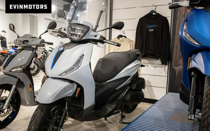 2026 Piaggio BV 400 HPE SPORT GREY US MY26