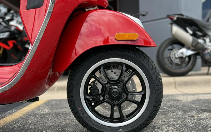 2027 Vespa GTS 310