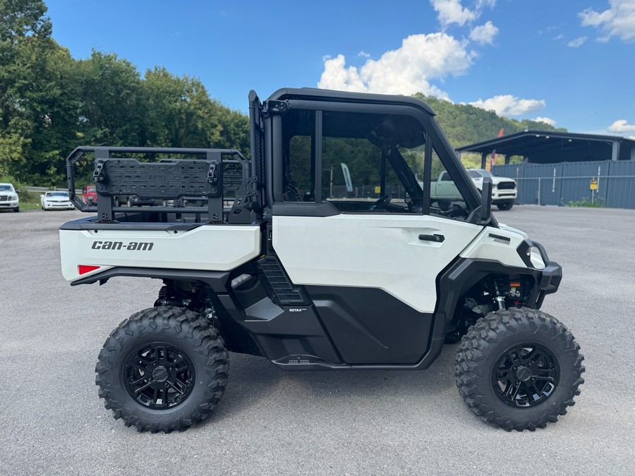 2027 Can-Am Defender XU Limited HD11