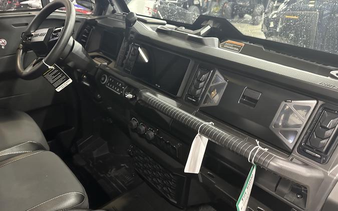 2027 Can-Am Defender XU Limited HD11