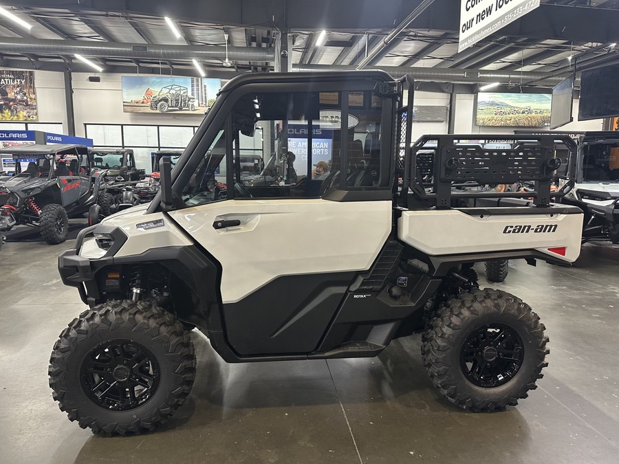 2027 Can-Am Defender XU Limited HD11