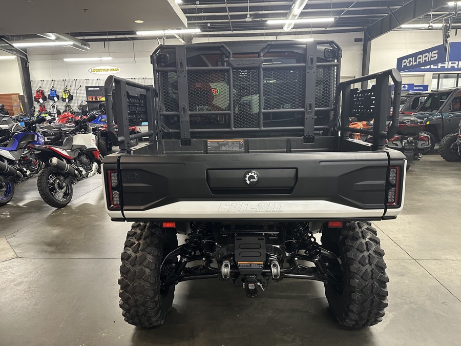 2027 Can-Am Defender XU Limited HD11