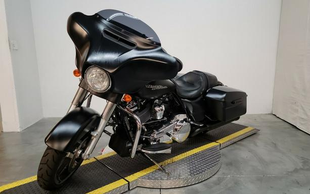 FLHXS 2017 Street Glide Special