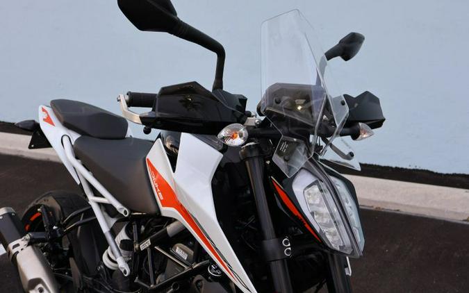 2022 KTM 390 Duke