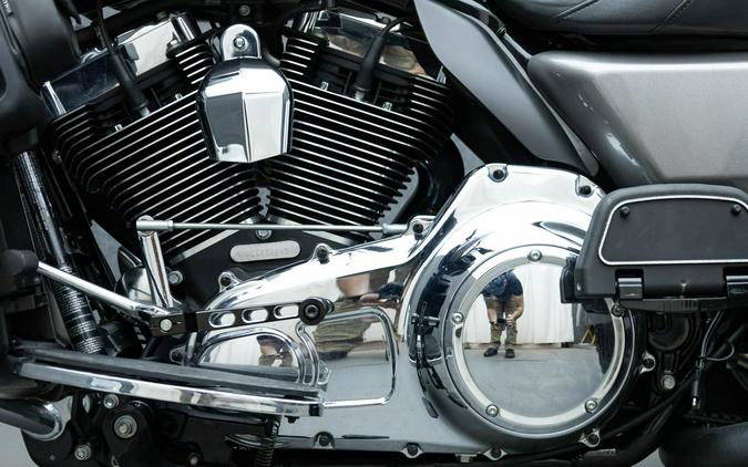 2016 HARLEY DAVIDSON FLHTCUTG TRIGLIDE ULTRA CLASSIC TRIKE