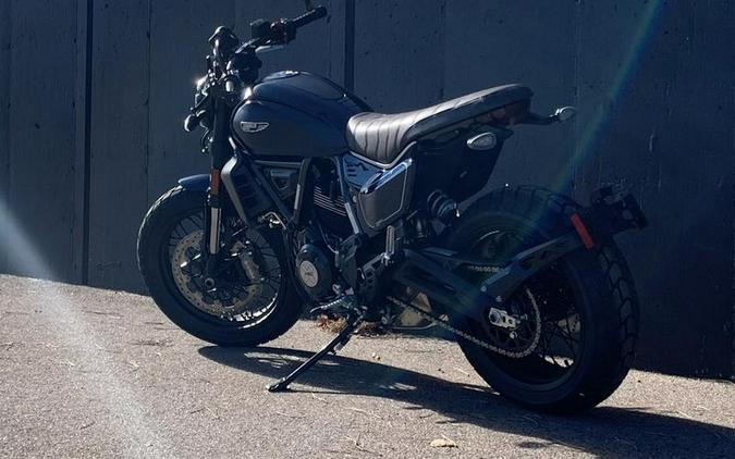 2024 Ducati Scrambler Nightshift (2G) Blue