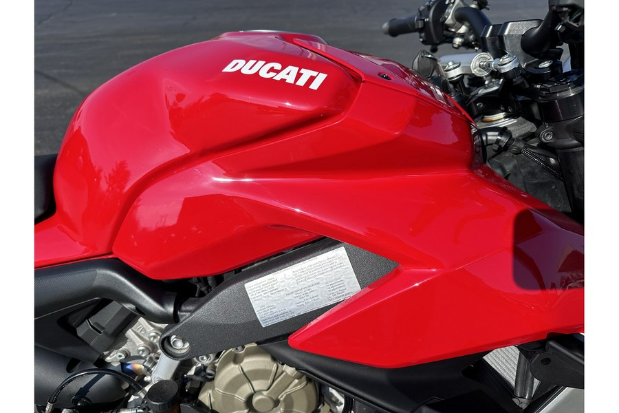 2022 Ducati Streetfighter V4