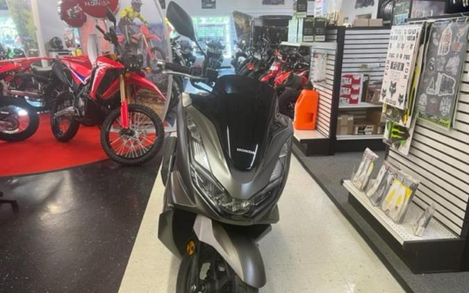 2024 Honda® PCX