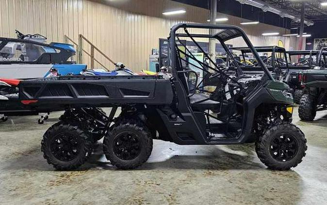 2024 Can-Am® Defender 6x6 DPS HD10