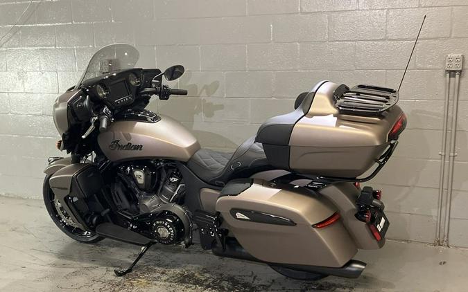 2025 Indian Motorcycle® Roadmaster® PowerPlus Dark Horse® 112 w/PowerBand Nara Bronze Smoke