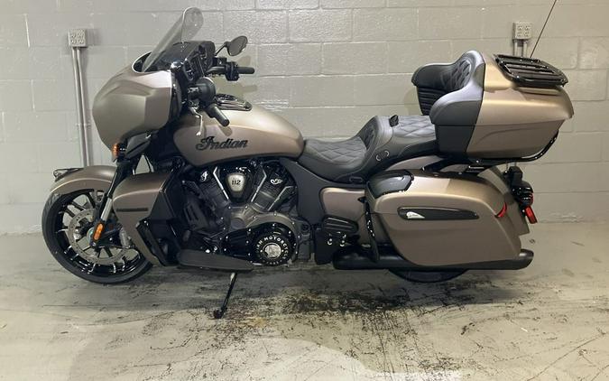 2025 Indian Motorcycle® Roadmaster® PowerPlus Dark Horse® 112 w/PowerBand Nara Bronze Smoke