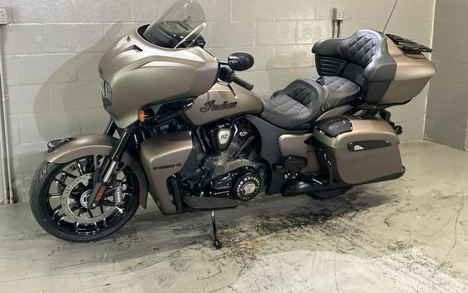 2025 Indian Motorcycle® Roadmaster® PowerPlus Dark Horse® 112 w/PowerBand Nara Bronze Smoke