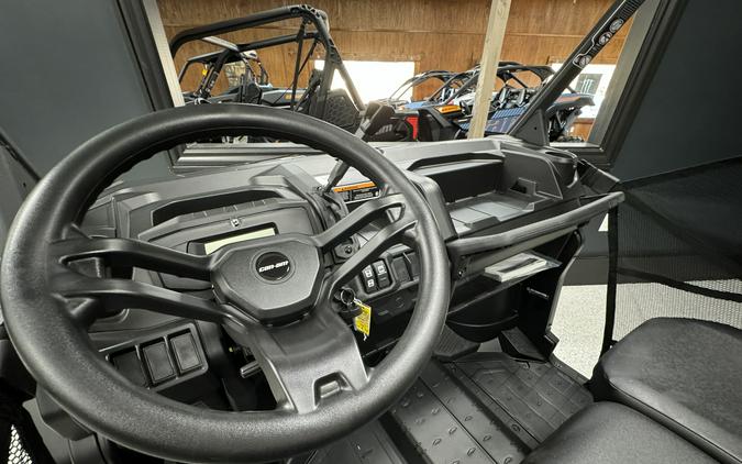 2026 Can-Am Defender DPS HD9