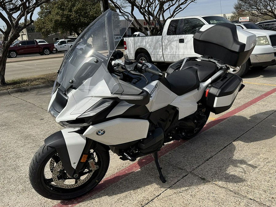 2026 BMW R 1300 RT Alpine White 3