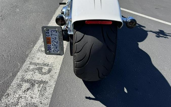 2016 Harley-Davidson® FXSB - Softail® Breakout®