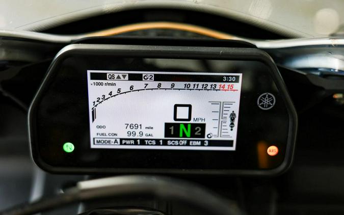 2022 Yamaha YZF-R1