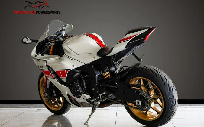 2022 Yamaha YZF-R1
