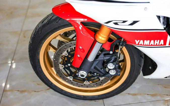 2022 Yamaha YZF-R1