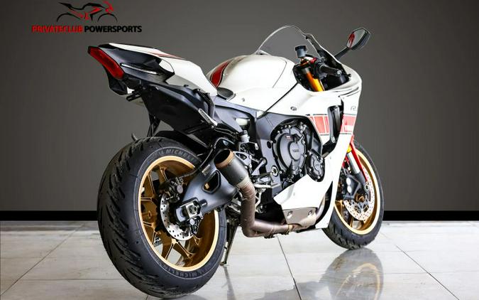 2022 Yamaha YZF-R1
