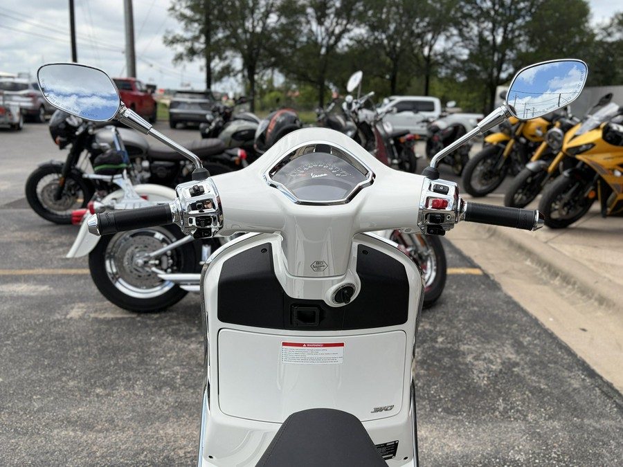 2027 Vespa GTS 310