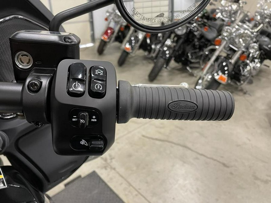 2024 Indian Motorcycle® Challenger® Black Metallic