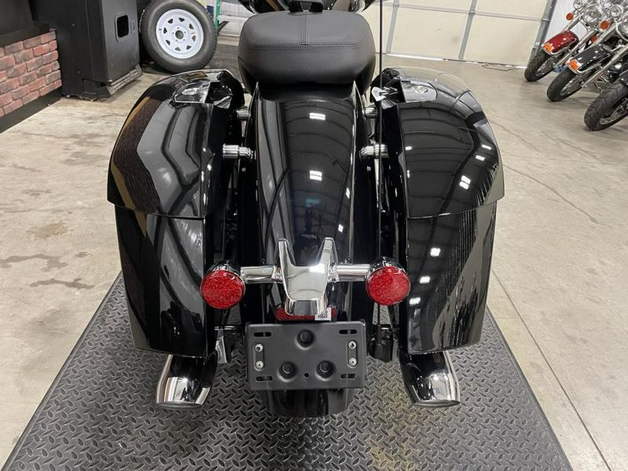 2024 Indian Motorcycle® Challenger® Black Metallic