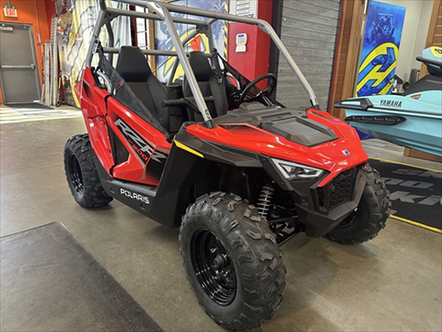 2026 Polaris RZR 200 EFI