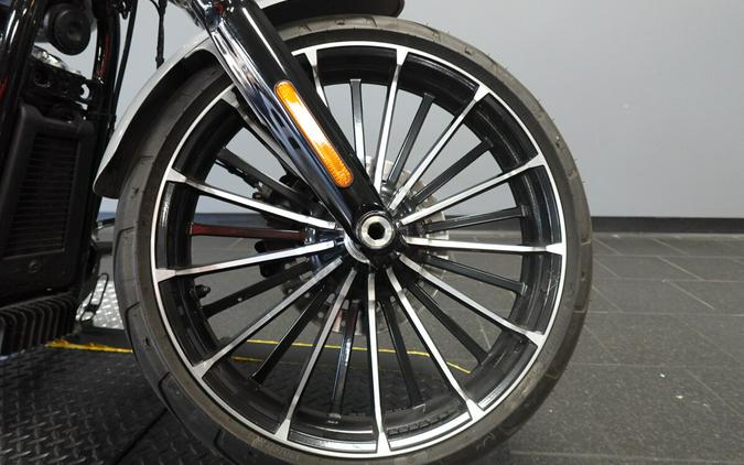 2025 Harley-Davidson Breakout