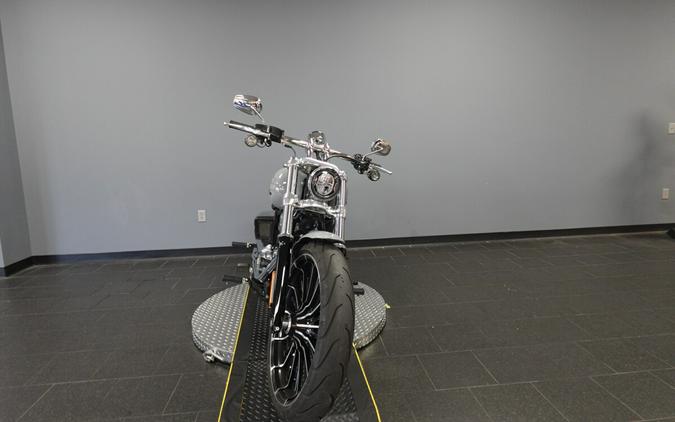 2025 Harley-Davidson Breakout