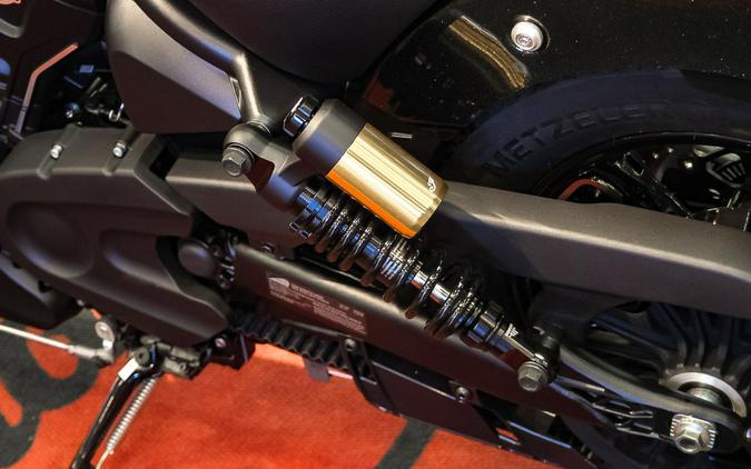 2026 Indian Motorcycle® 101 Scout® Black Crystal with Super Graphite