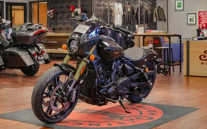 2026 Indian Motorcycle® 101 Scout® Black Crystal with Super Graphite
