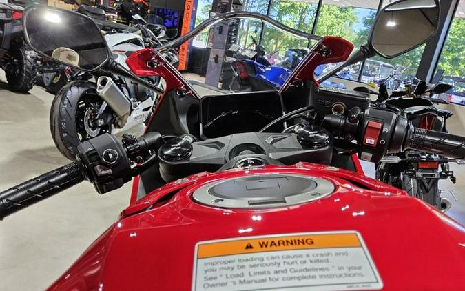 2026 Honda® CBR650R E-Clutch